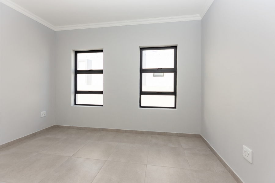 3 Bedroom Property for Sale in Sandy Point Western Cape